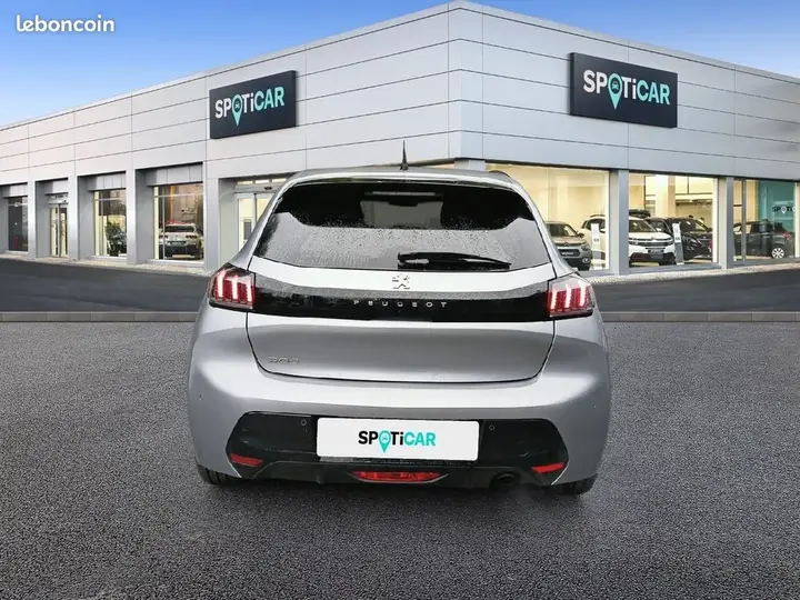 Peugeot 208 2023 photo 4