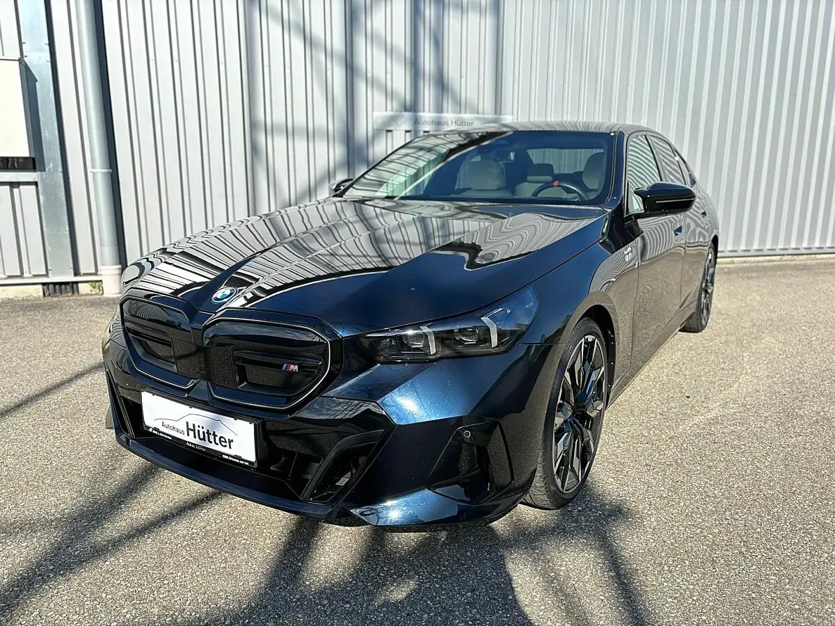 BMW I5