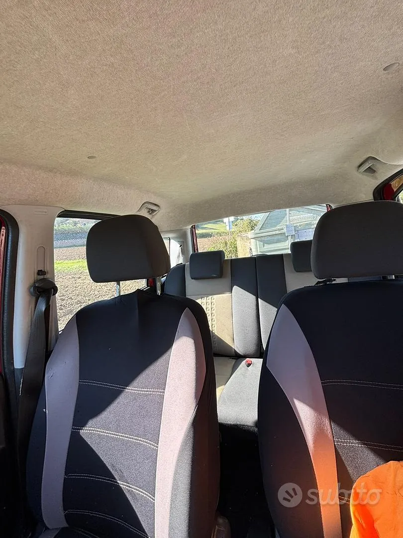 Fiat Panda 2024 photo 2