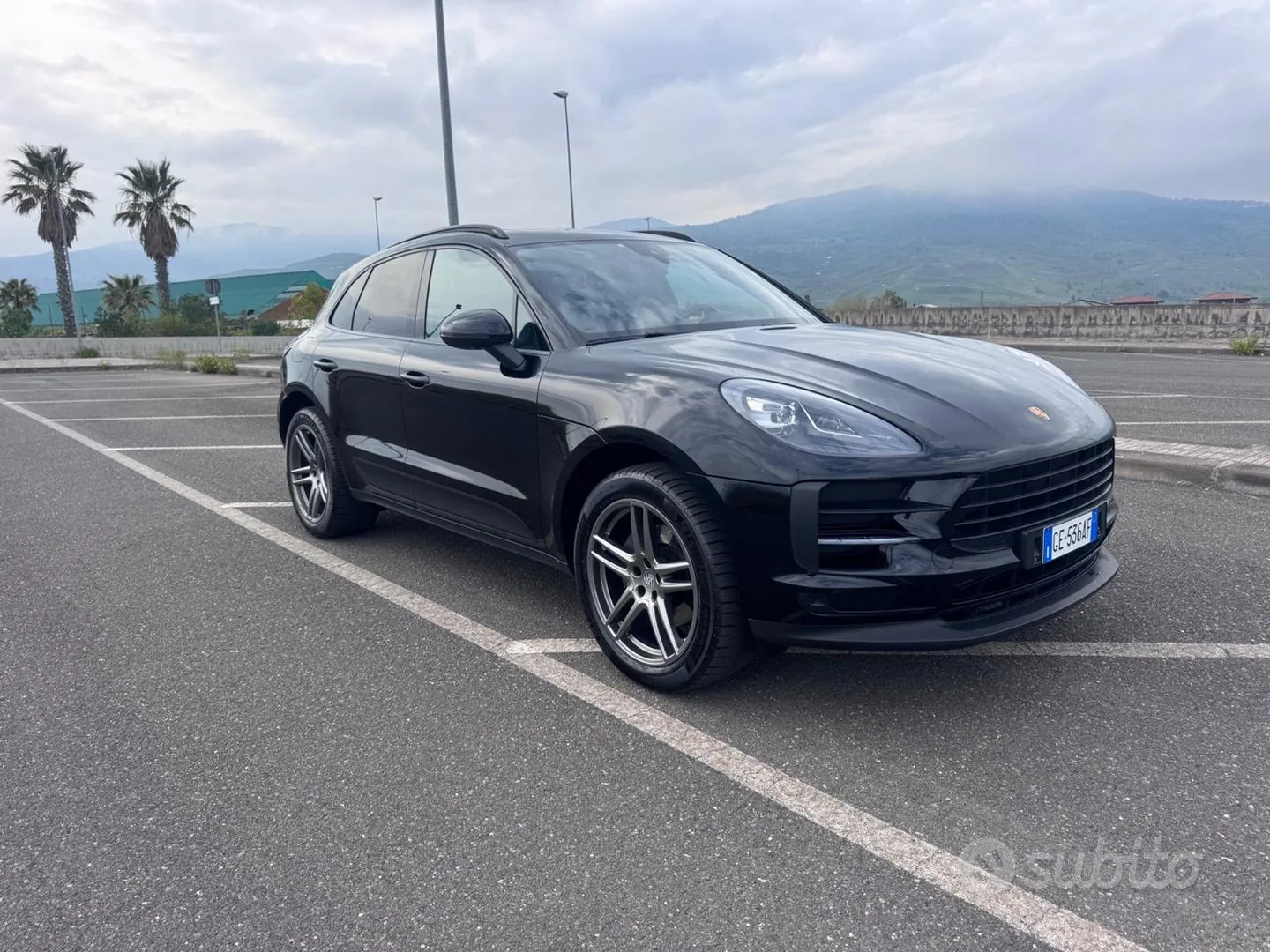 Porsche Macan 2019 photo 2