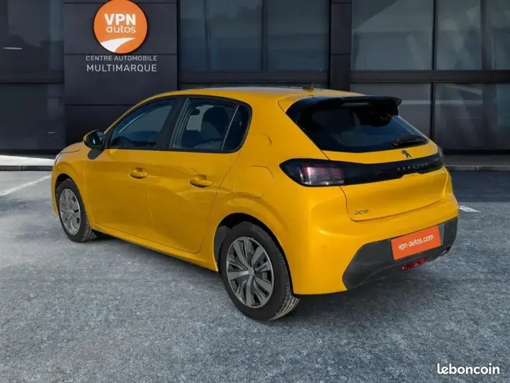 Peugeot 208 2019 photo 3