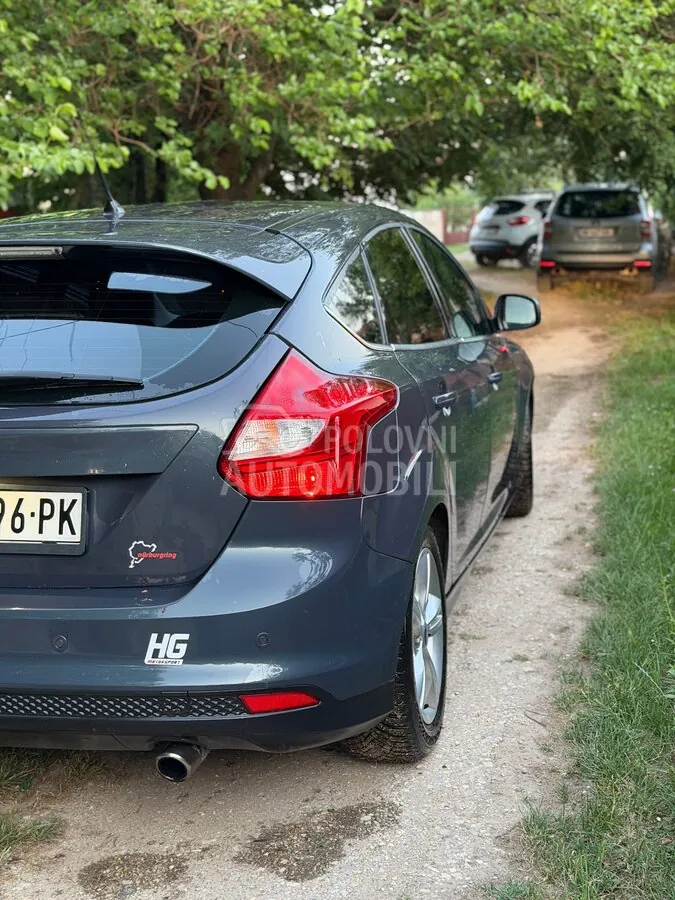 Ford Focus 2011 photo 4