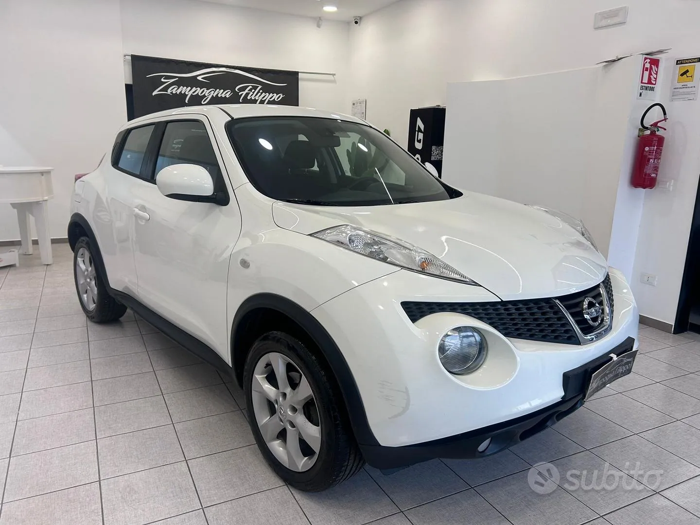 Nissan Juke 2011 photo 3