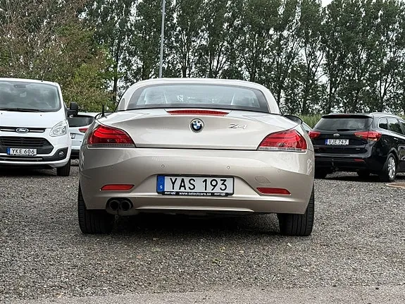 BMW Z4 2011 photo 3