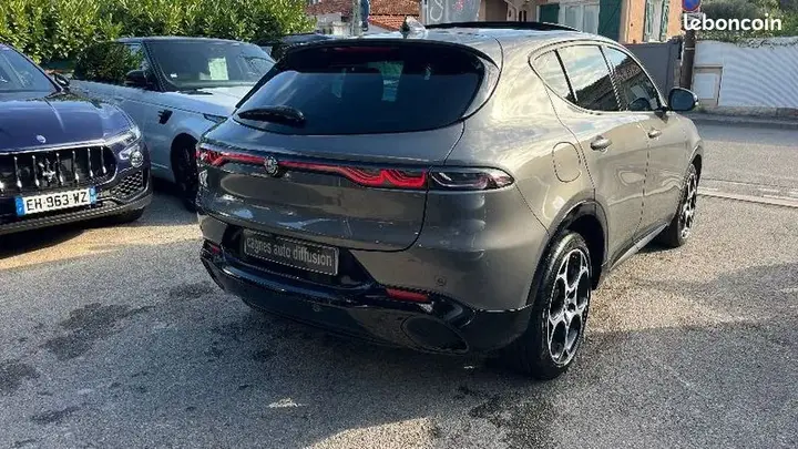 Alfa Romeo Tonale 2024 photo 4