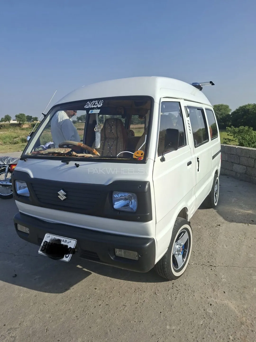 Suzuki Bolan