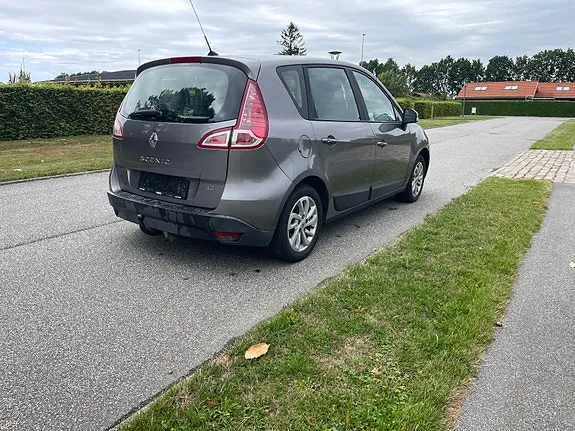 Renault Scenic Iii 2011 photo 4