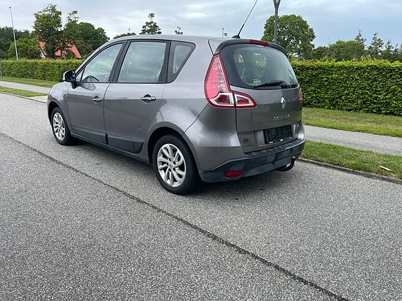 Renault Scenic Iii 2011 photo 2