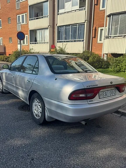 Mitsubishi Galant 1996 photo 4