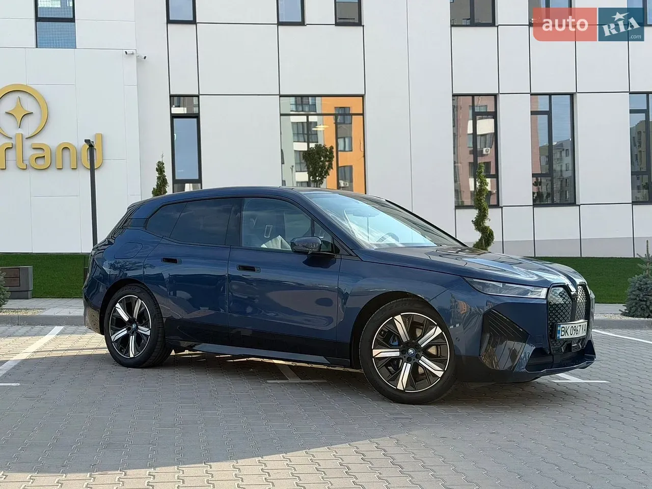 BMW Ix 2021 photo 3