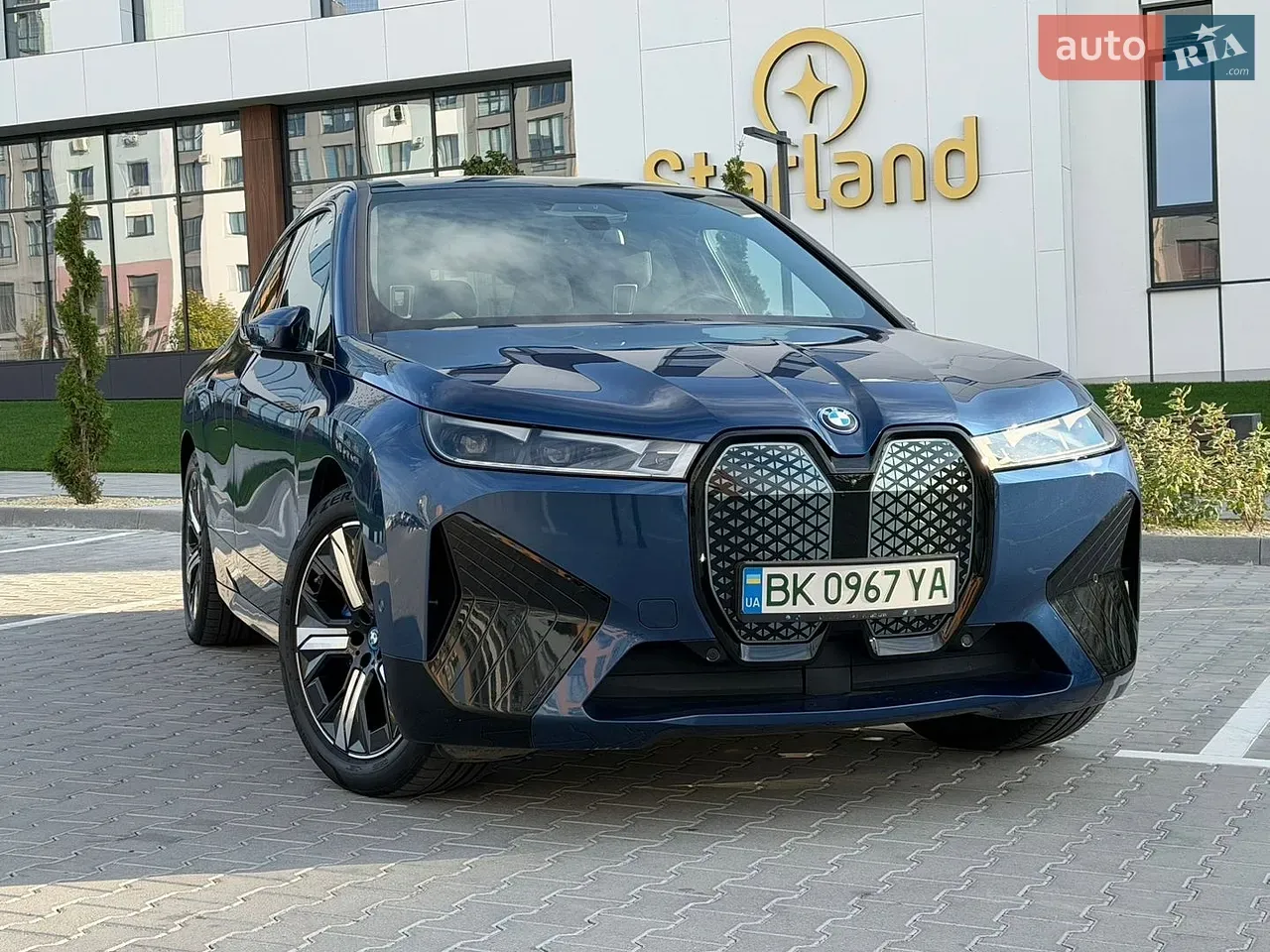BMW Ix