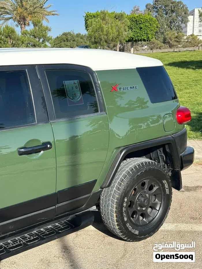Toyota Fj