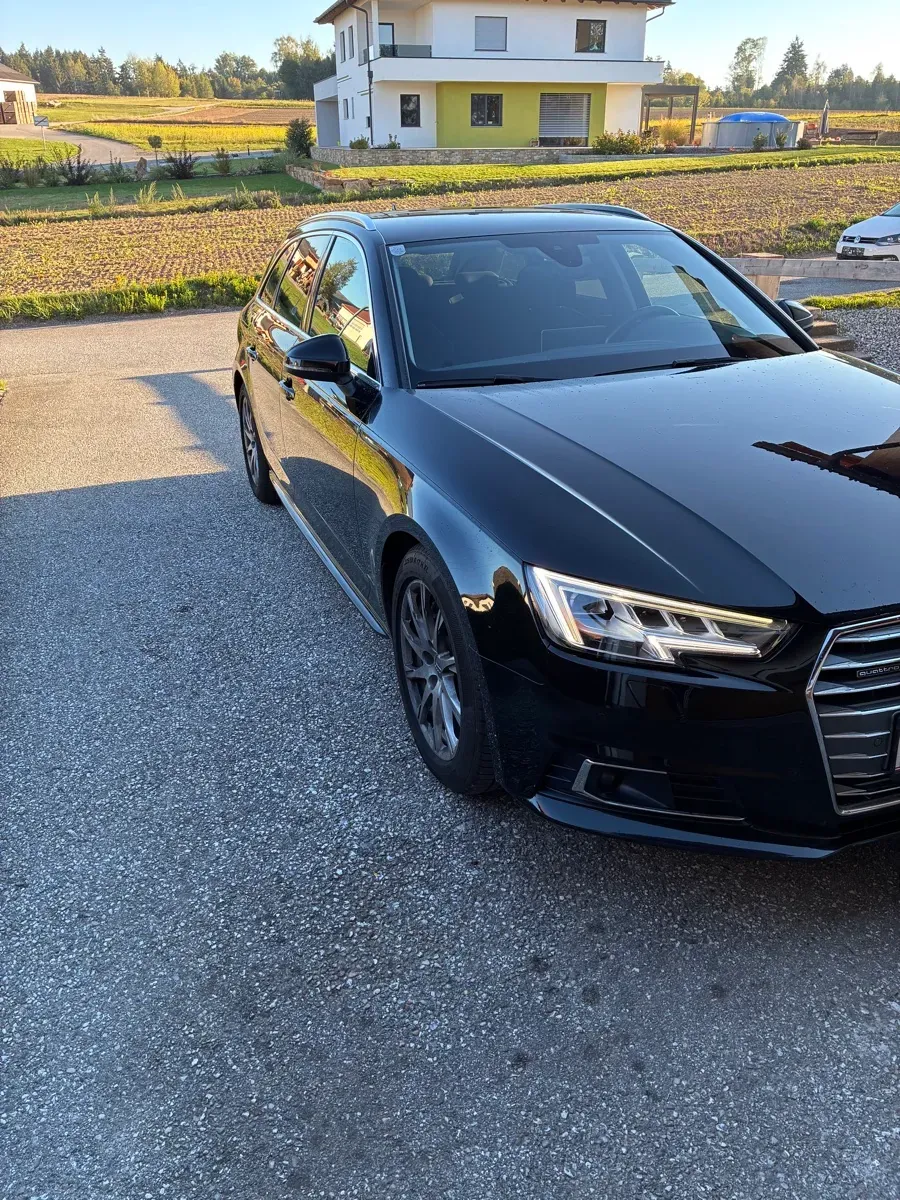 Audi A4 2017 photo 2