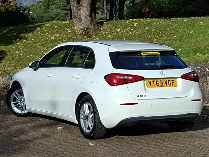 Mercedes-Benz A-Class 2019 photo 2