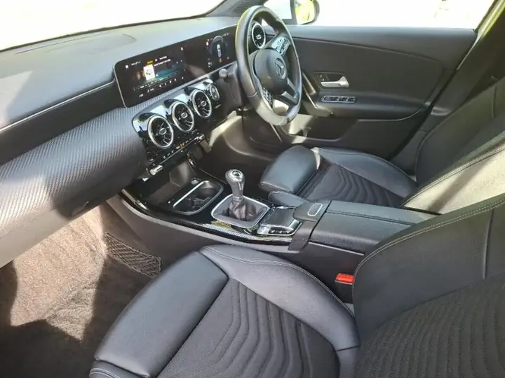 Mercedes-Benz A-Class 2019 photo 5