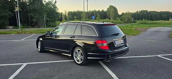 Mercedes-Benz C220 2008 photo 2