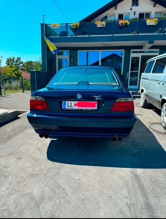 BMW 7 Series 1997 photo 3