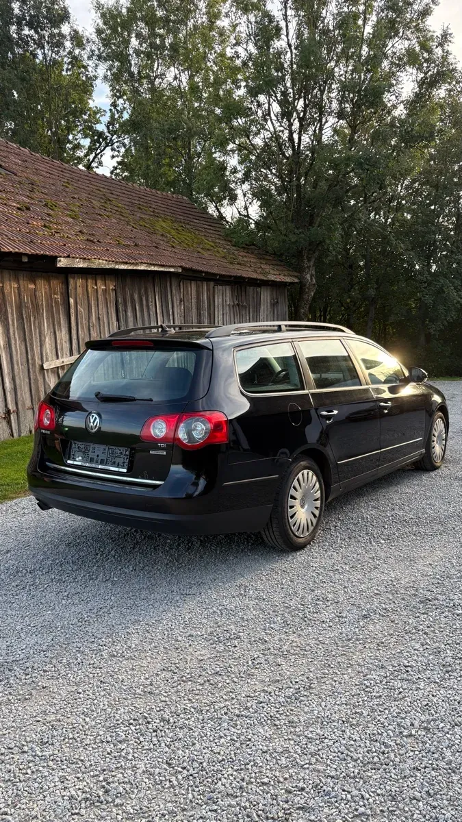 Volkswagen Passat 2010 photo 3