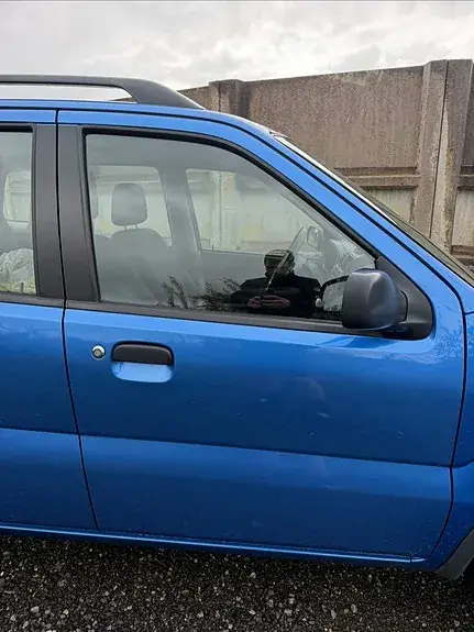 Suzuki Ignis 2005 photo 5