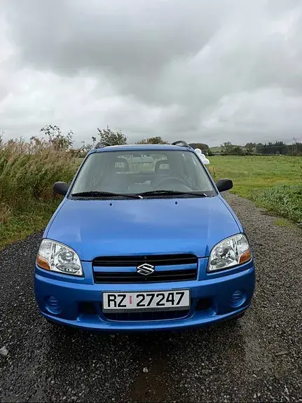 Suzuki Ignis 2005 photo 4