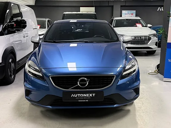Volvo V40 2017 photo 2