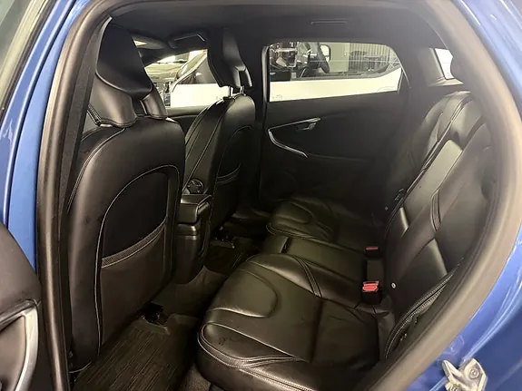 Volvo V40 2017 photo 5
