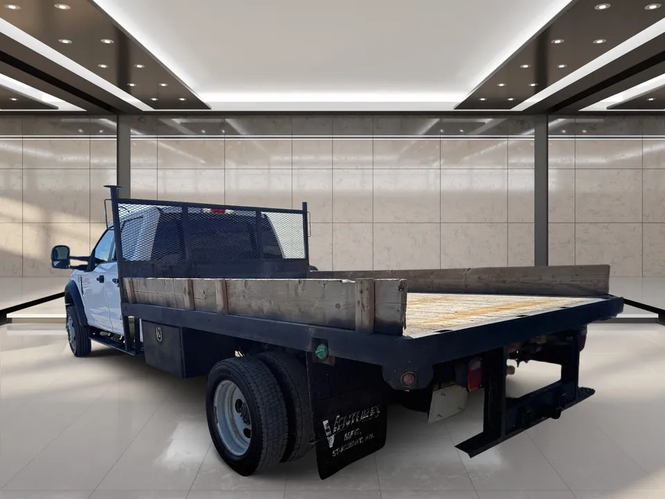 Ford Super Duty F-550 2020 photo 4