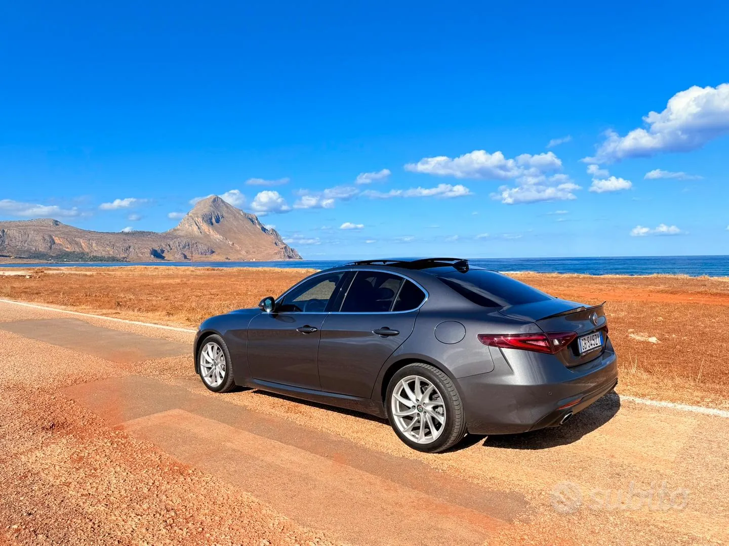 Alfa Romeo Giulia 2019 photo 4