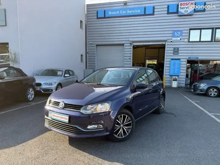 Volkswagen Polo 2016 photo 2