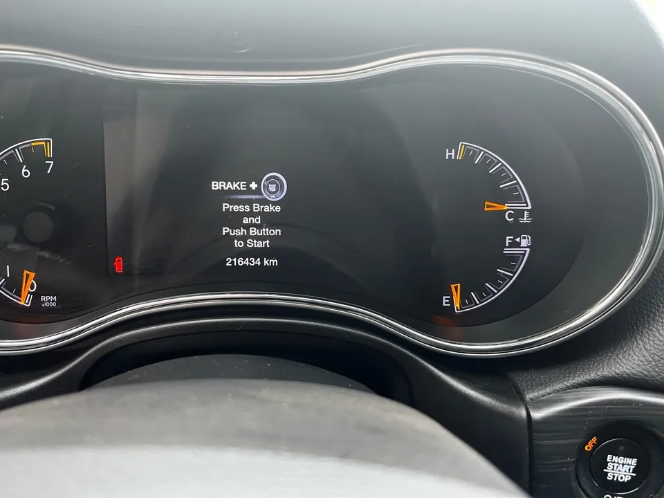 Jeep Grand Cherokee 2019 photo 3
