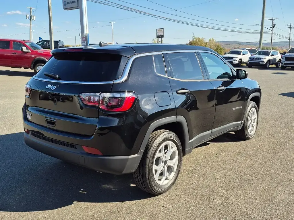 Jeep Compass 2026 photo 5