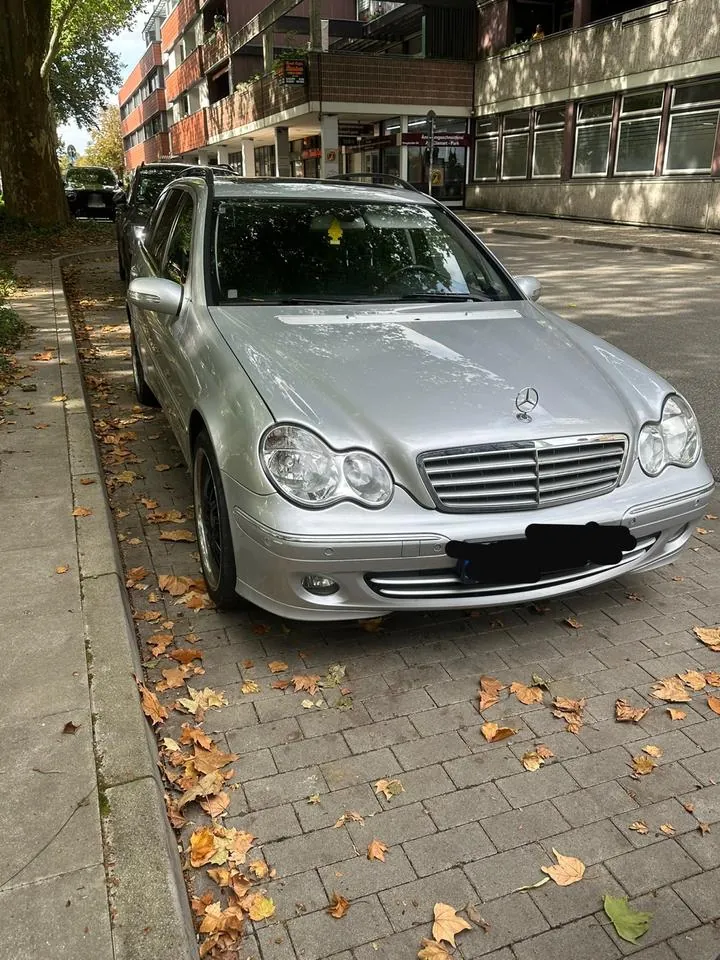 Mercedes-Benz C 180