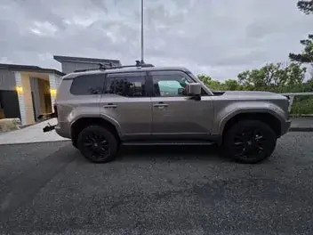 Toyota Land Cruiser Prado 2024 photo 2