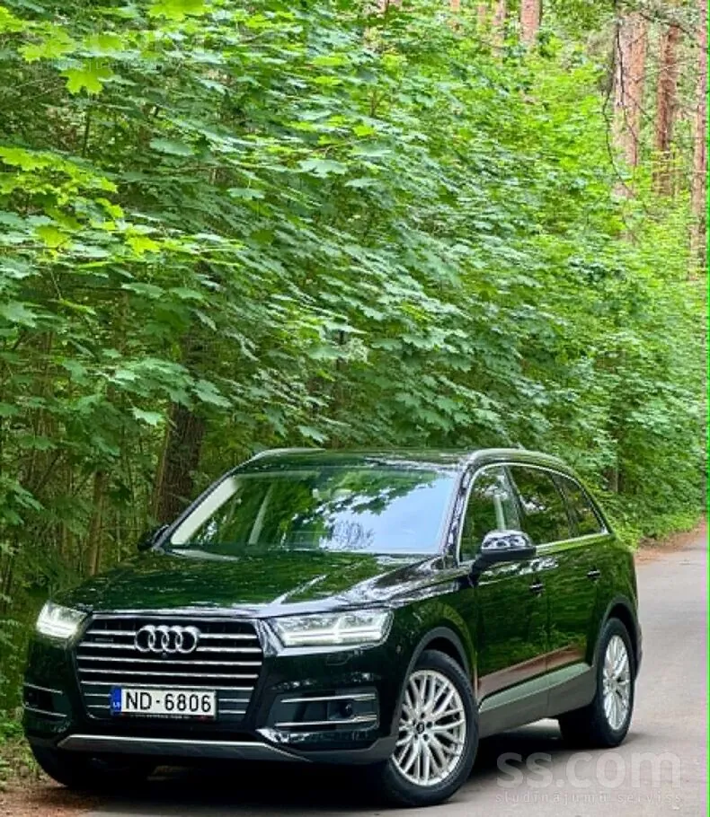 Audi Q7 2016 photo 2