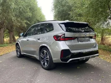 BMW Ix1 2024 photo 3