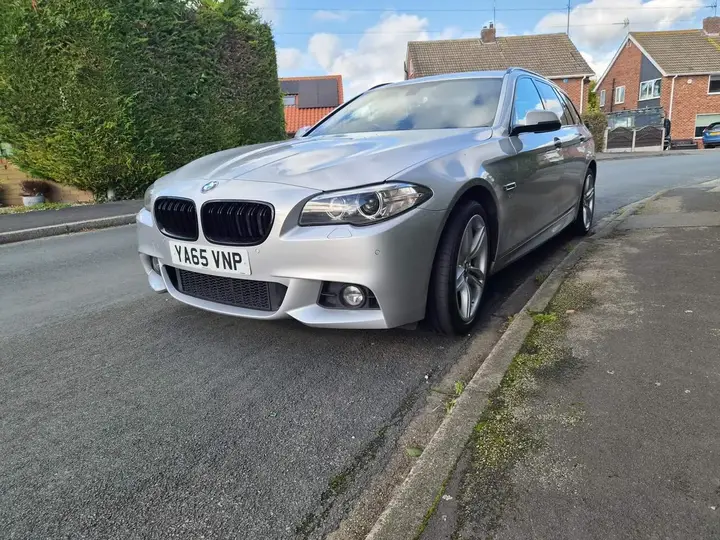 BMW 5 Series 2015 photo 3
