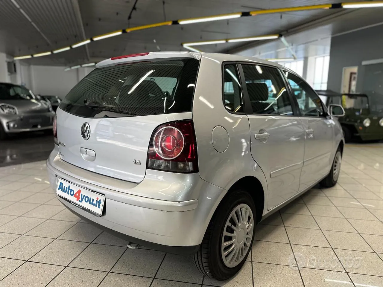 Volkswagen Polo 2006 photo 3