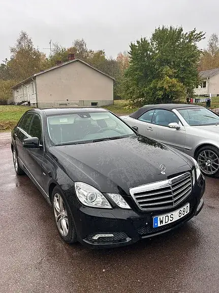 Mercedes-Benz E 250 2010 photo 2