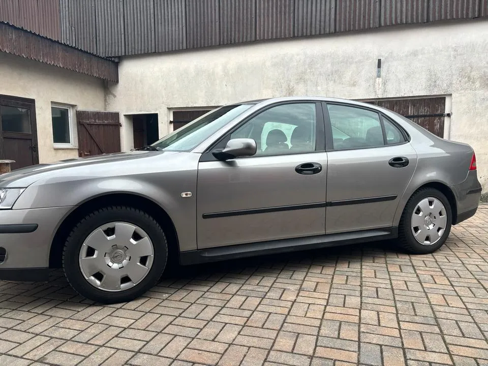 Saab 9-3