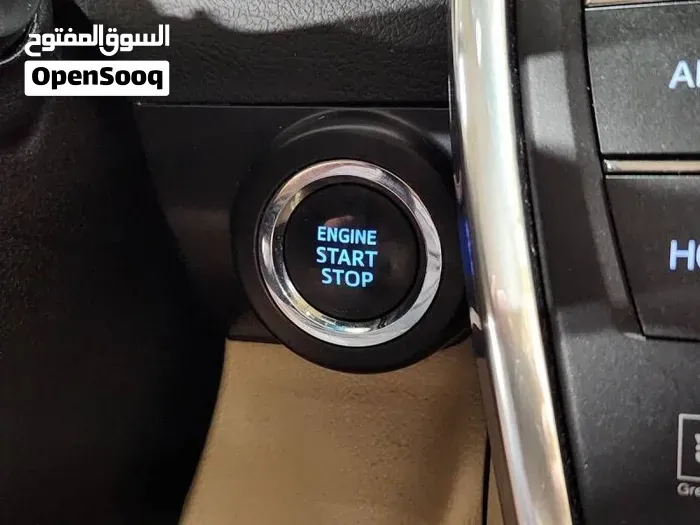 Toyota Camry 2017 photo 3