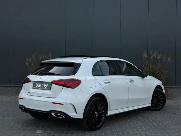 Mercedes-Benz A-Class 2023 photo 3