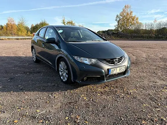 Honda Civic 2012 photo 3