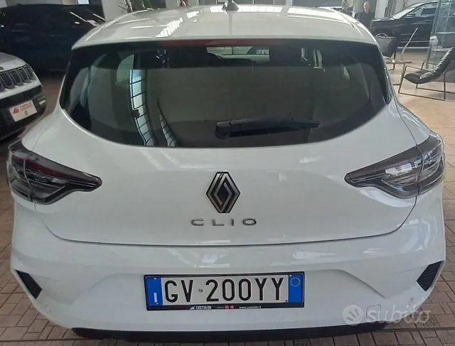 Renault Clio 2024 photo 4