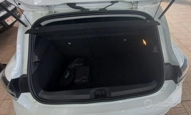 Renault Clio 2024 photo 5