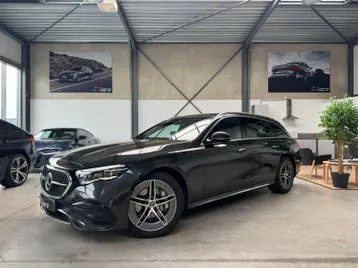 Mercedes-Benz E200