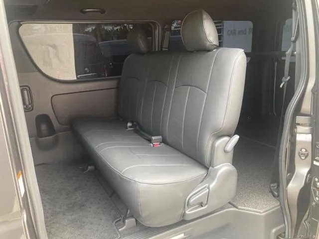 Toyota Hiace 2020 photo 5