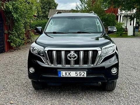 Toyota Land Cruiser 2014 photo 3