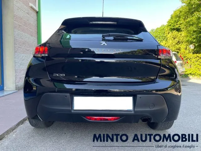 Peugeot 208 2022 photo 4