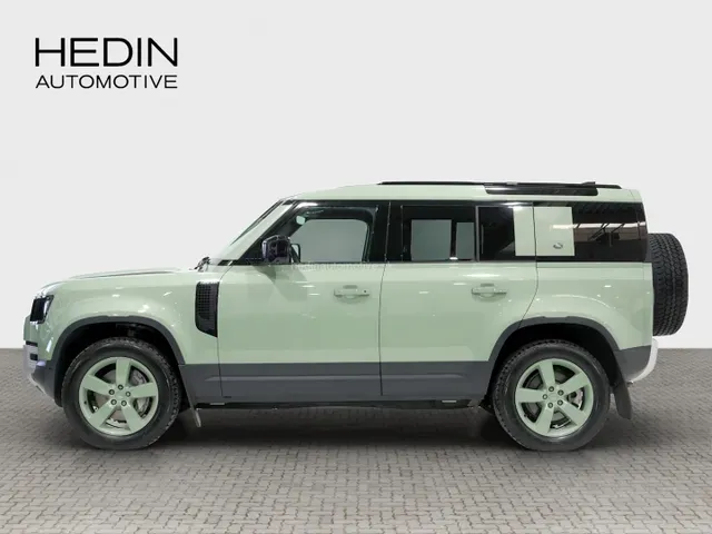 Land Rover Defender 2023 photo 3