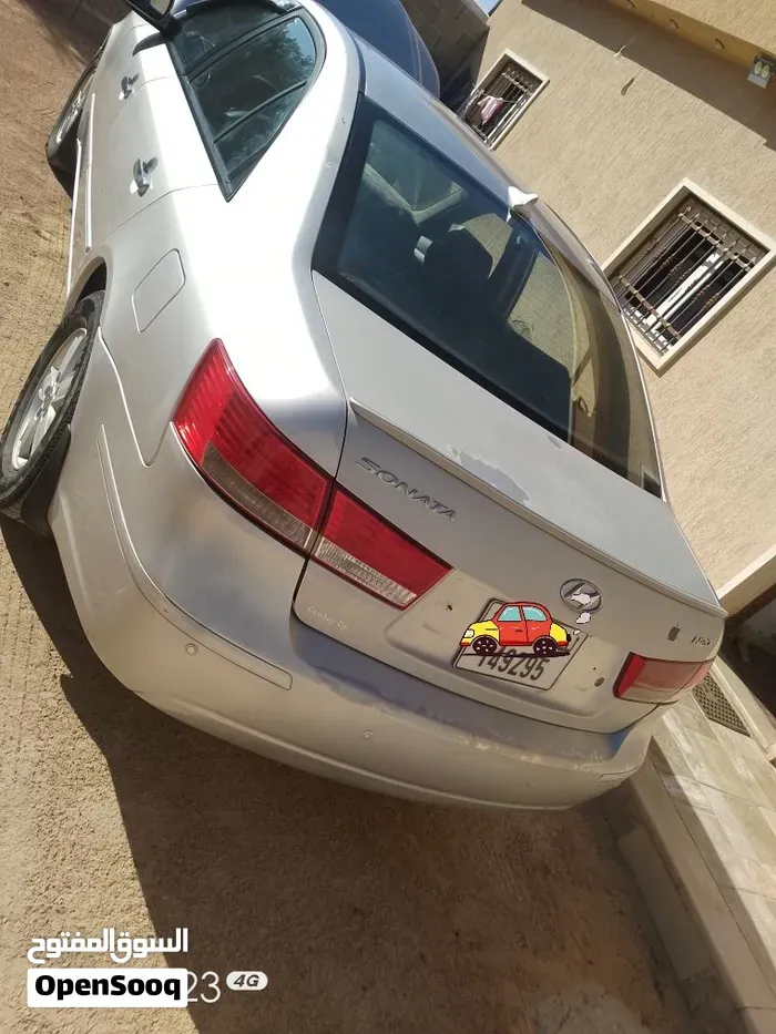 Hyundai Sonata 2009 photo 2